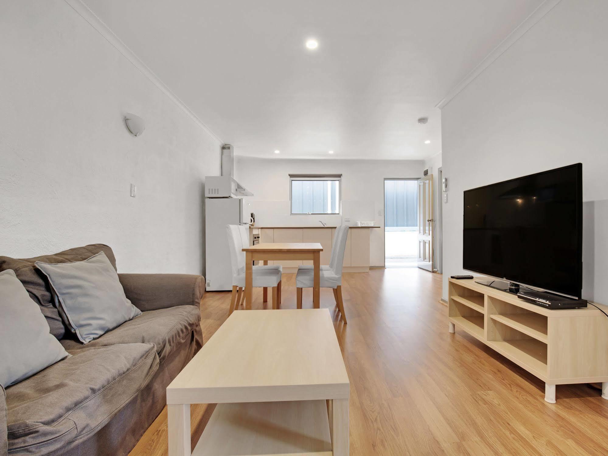 Adelaide Holiday Homes Exterior photo